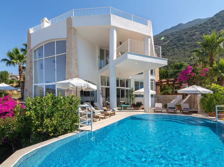 5 bedroom villa 220 m² Kalkan, Turkey