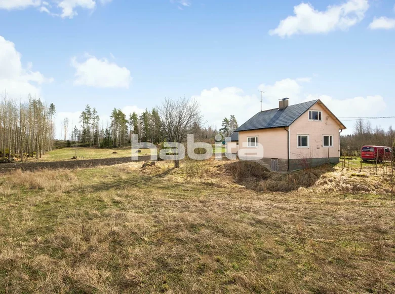 2 bedroom house for sale in Hamina, Finland for €15,000 listing 1954605