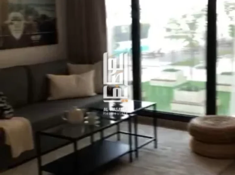 1 room apartment 484 m² Dubai, UAE