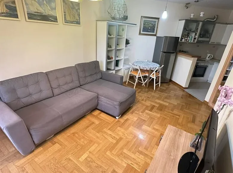 Wohnung 2 zimmer 56 m² Bar, Montenegro