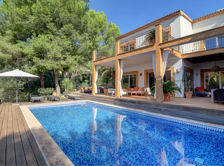 Schloss 5 Schlafzimmer 313 m² Ses Rotes Velles, Spanien