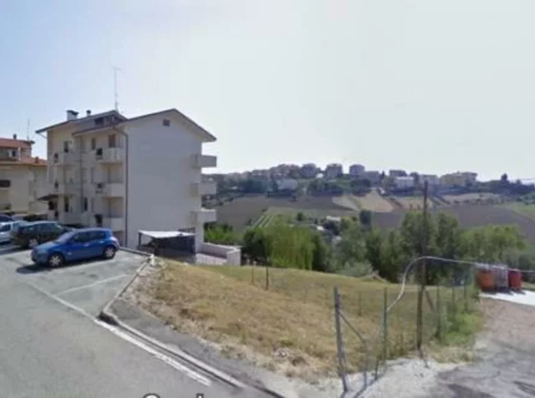 House 700 m² Terni, Italy