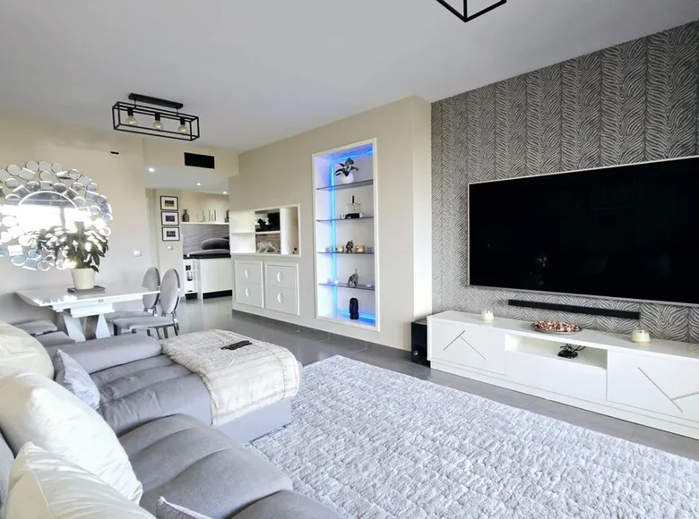 Mieszkanie 2 pokoi 104 m² Mijas, Hiszpania