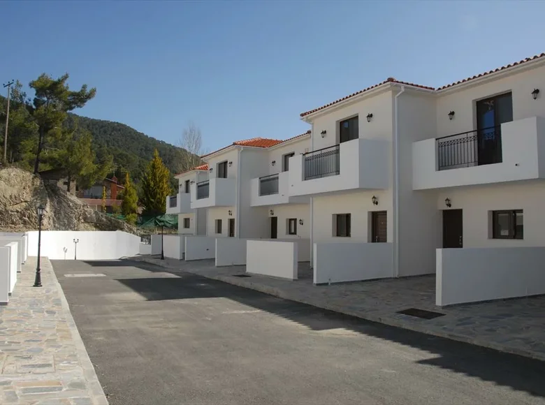 Szeregowiec 3 pokoi 96 m² Moniatis, Cyprus