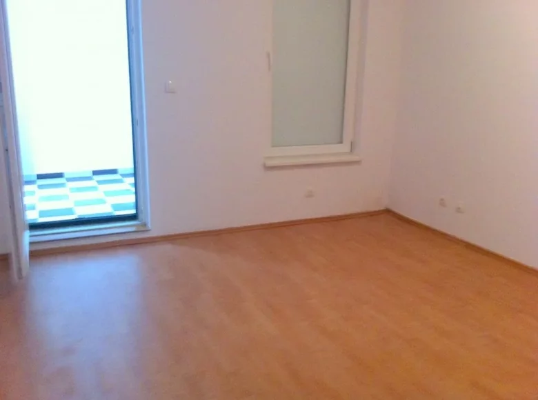 3 bedroom apartment 658 m² Herceg Novi, Montenegro