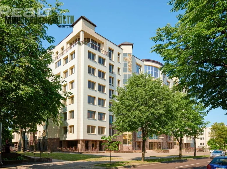 Mieszkanie 4 pokoi 305 m² Mińsk, Białoruś