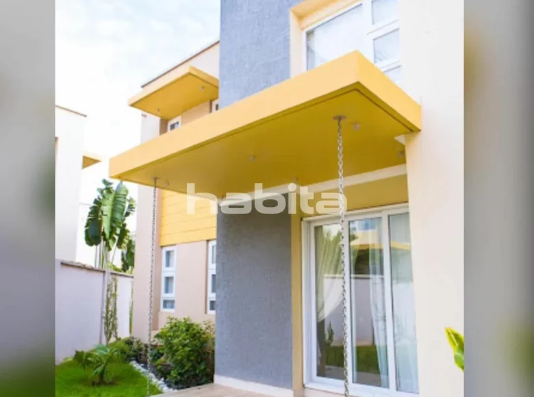 Dom 4 pokoi 160 m² Madina, Ghana