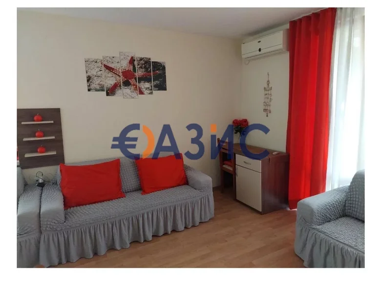 2 bedroom apartment 79 m² Sveti Vlas, Bulgaria