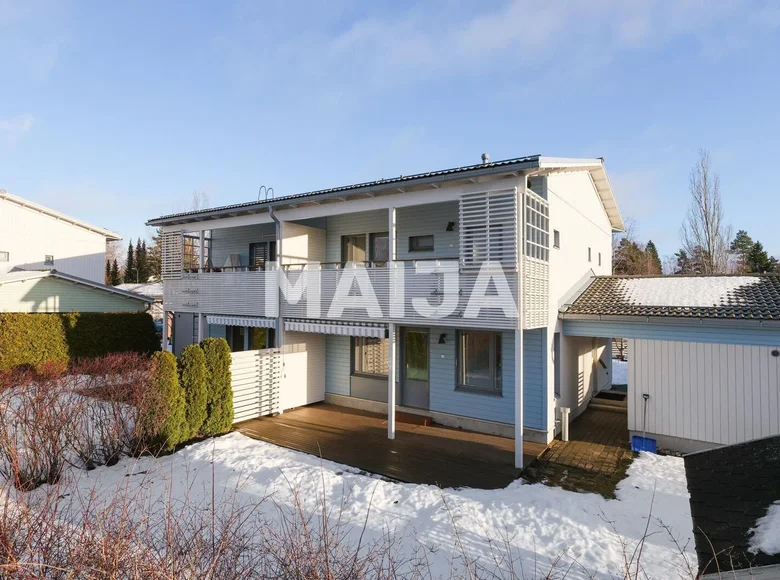 4 bedroom house 116 m² Helsinki sub-region, Finland