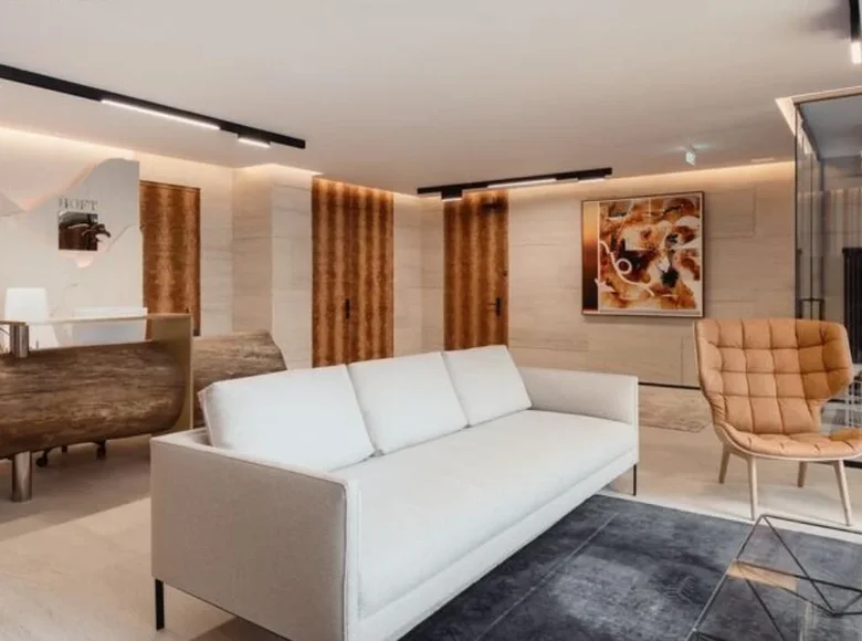 3 bedroom apartment 190 m² Riga, Latvia