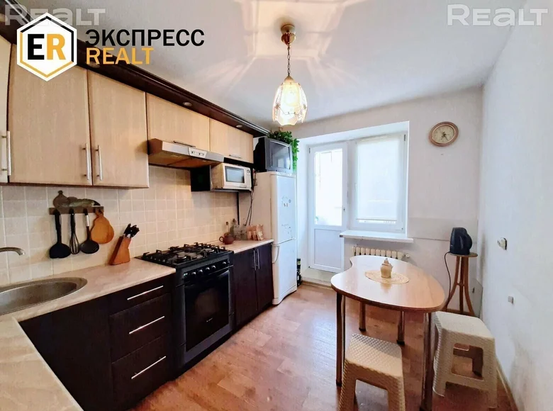 2 room apartment 58 m² Kobryn, Belarus