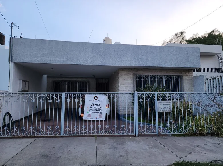 Casa 2 habitaciones 276 m² Zapopan, México