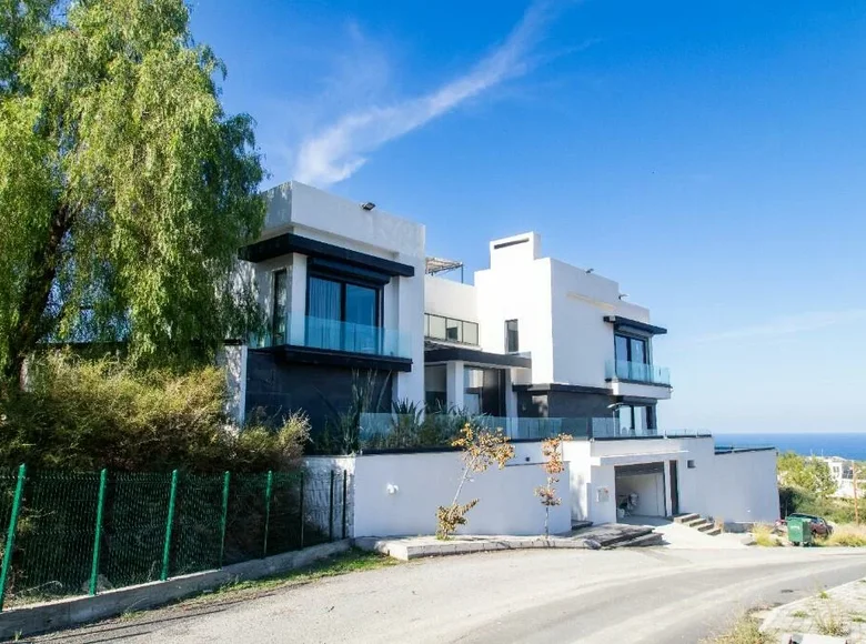 5 bedroom villa 347 m² Zeytinlik, Northern Cyprus
