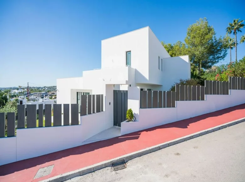 Casa 5 habitaciones 832 m² Benahavis, España