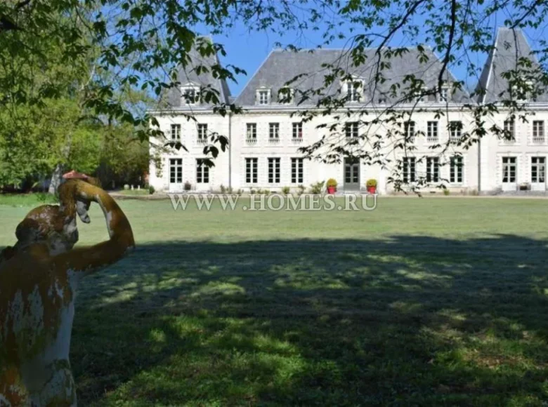 Castillo 10 habitaciones 855 m² Dordogne, Francia