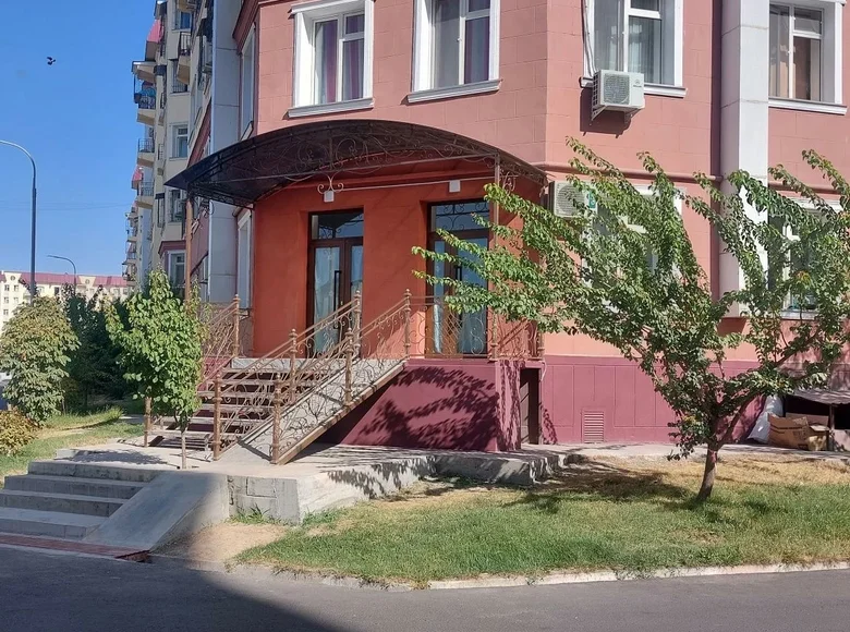 Kvartira 1 xona 45 m² Khanabadda