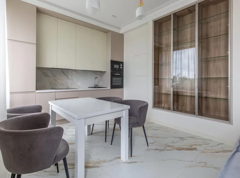 Квартира 2 комнаты 58 м² Минск, Беларусь