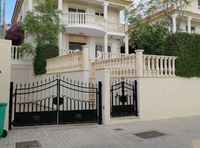 Casa 6 habitaciones 394 m² Limassol District, Chipre