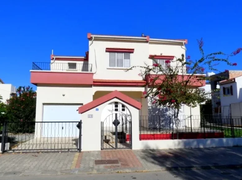 4 bedroom Villa  Enkomi, Northern Cyprus