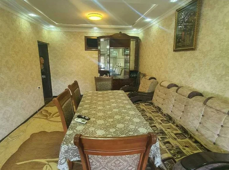 Kvartira 2 xonalar 49 m² Samarqandda