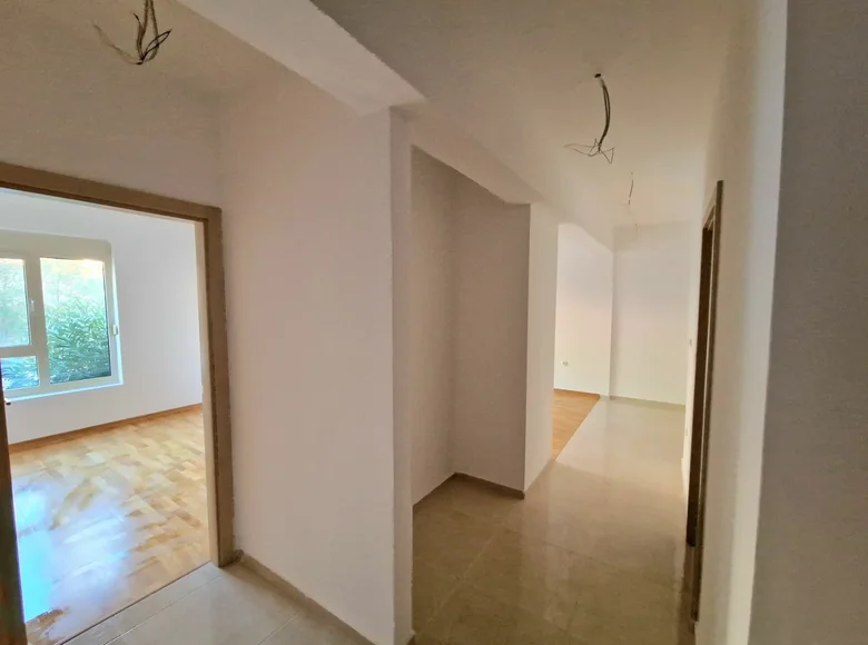 Mieszkanie 2 pokoi 61 m² Becici, Czarnogóra