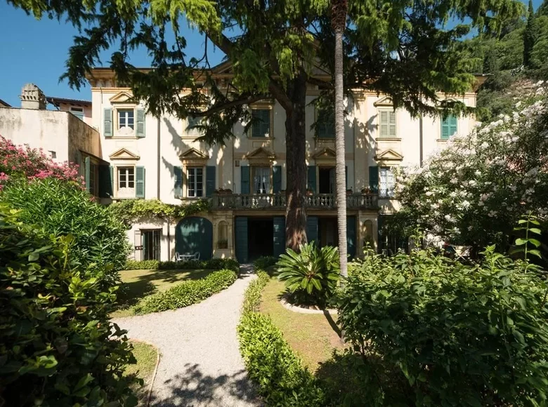 Casa 5 habitaciones 550 m² Manerba del Garda, Italia