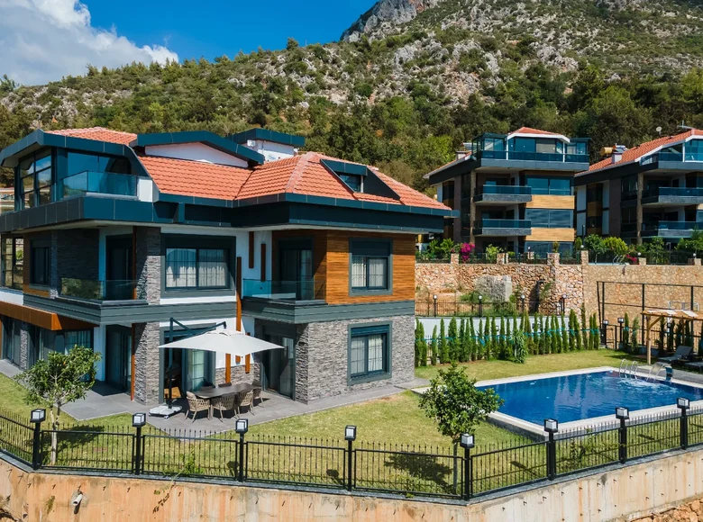 6-Zimmer-Villa 450 m² Yaylali, Türkei