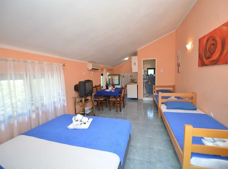 Wohnung 4 Schlafzimmer 200 m² Gemeinde Kolašin, Montenegro