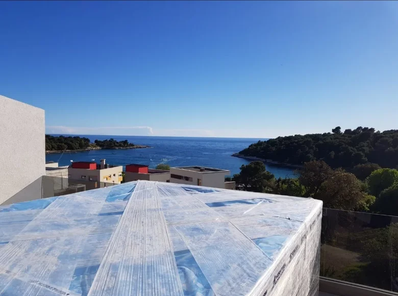 Penthouse 3 bedrooms 115 m² Grad Pula, Croatia