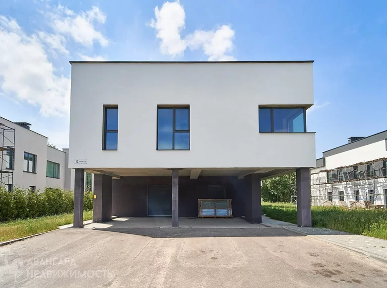 Dom wolnostojący 8 pokojów 547 m² Mińsk, Białoruś