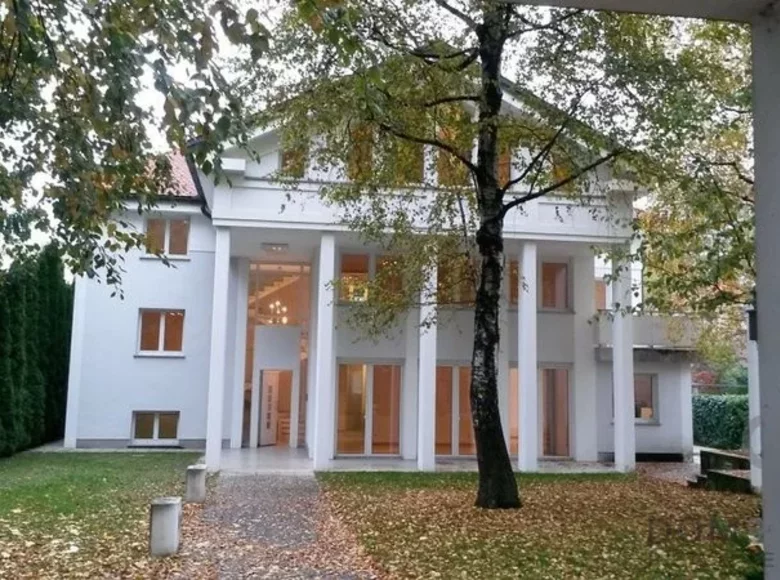 Dom 450 m² Lublana, Słowenia