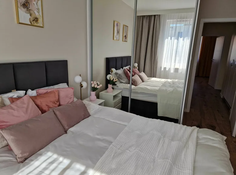 3 room apartment 64 m² in Warsaw, Poland