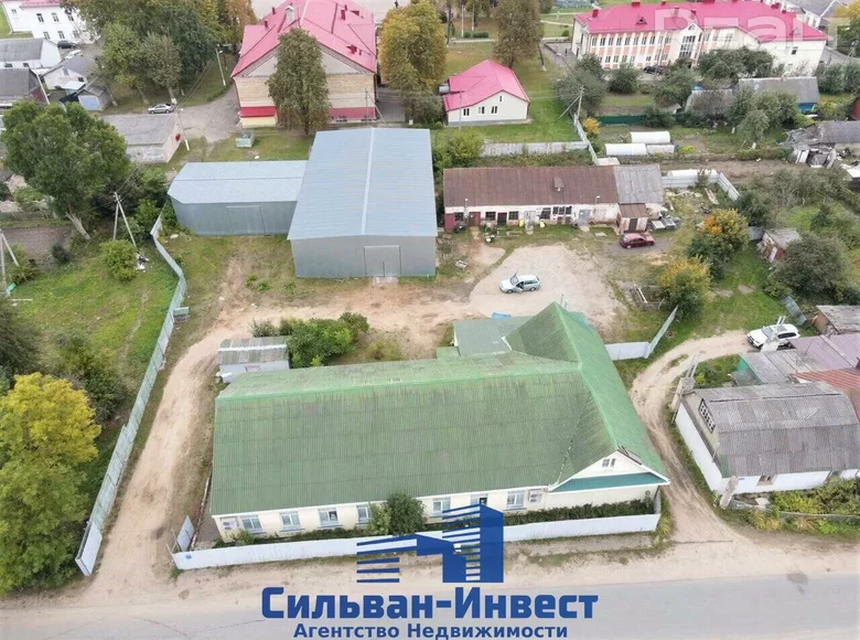 Warehouse 1 305 m² in Dzyarzhynsk, Belarus