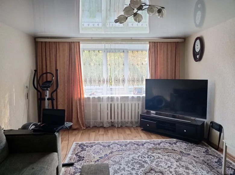 3 room apartment 69 m² Karaliova, Belarus