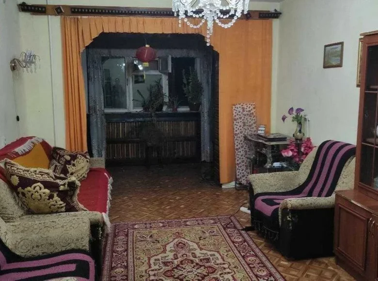 Квартира 3 комнаты  Тамдынский район, Узбекистан