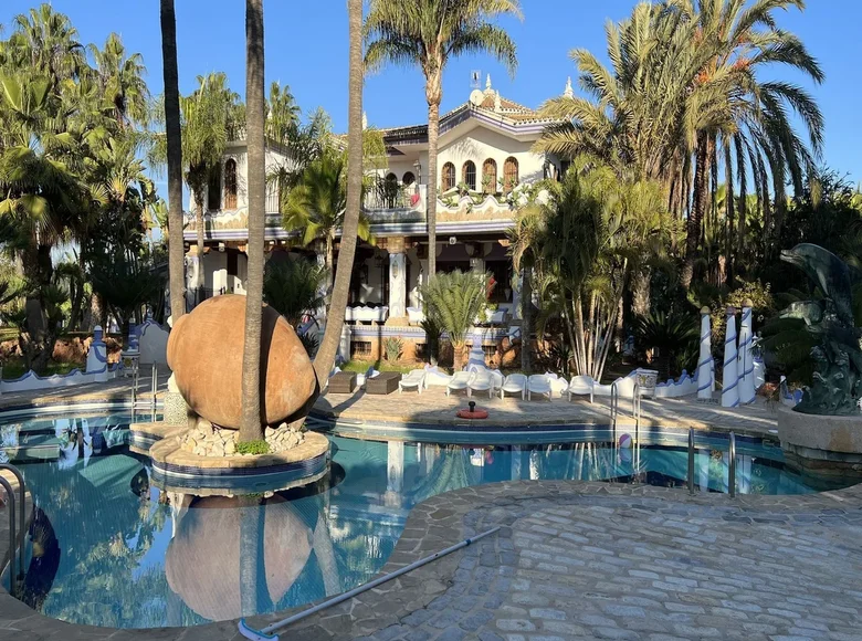 Haus 6 Schlafzimmer 980 m² Alhaurin el Grande, Spanien