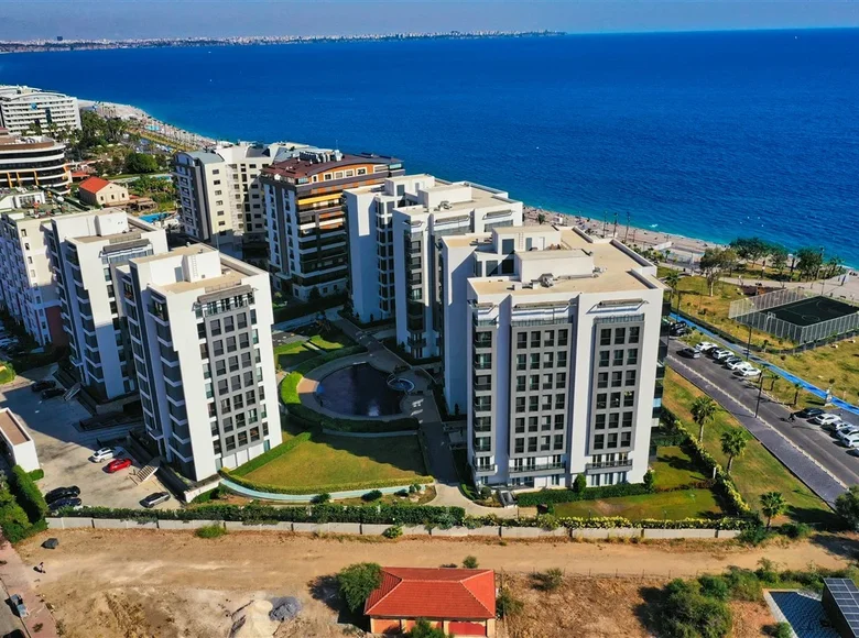 Wohnung 4 Schlafzimmer 140 m² Muratpasa, Türkei