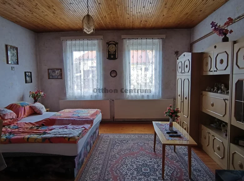Дом 3 комнаты 90 м² Pecsi jaras, Венгрия