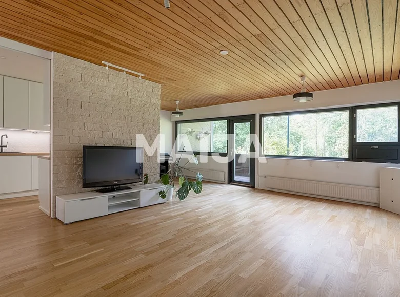 Mieszkanie 6 pokojów 132 m² Helsinki sub region, Finlandia