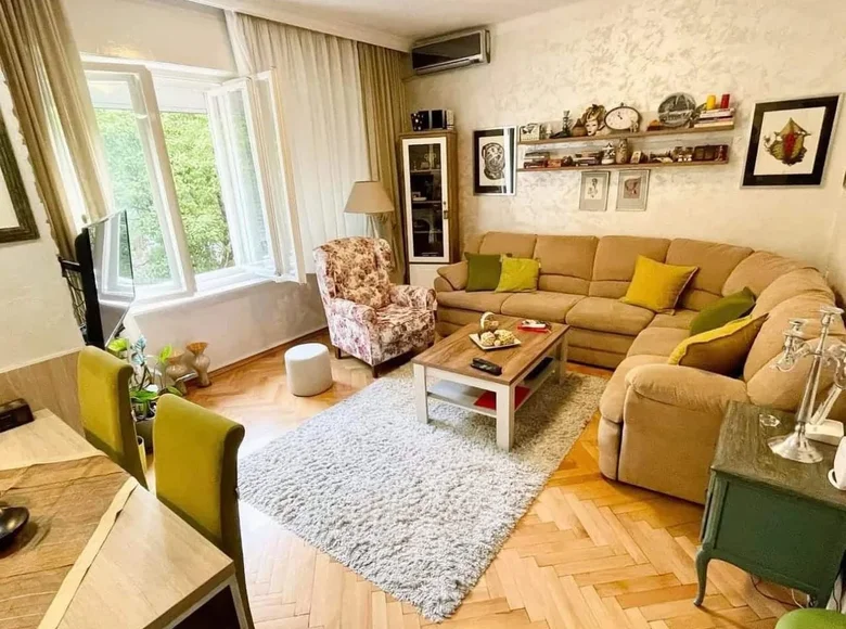 Wohnung 1 Schlafzimmer 55 m² in Podgorica, Montenegro