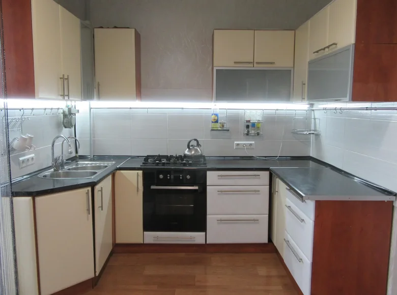 3 room apartment 90 m² Minsk, Belarus