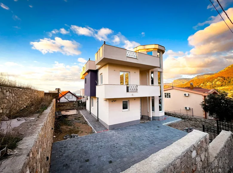Casa 3 habitaciones 125 m² Gornja Poda, Montenegro