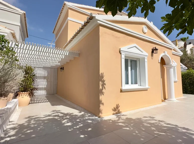 3 bedroom bungalow  Calp, Spain