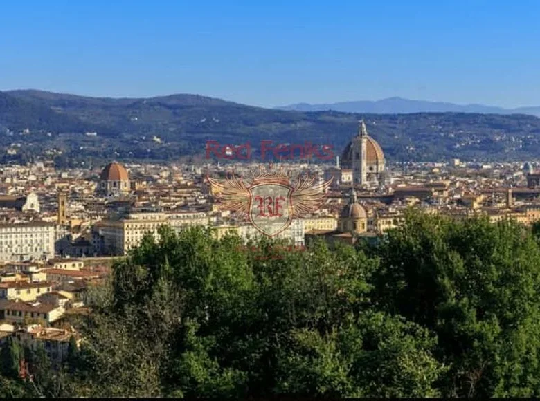 5 bedroom villa 2 320 m² Florence, Italy