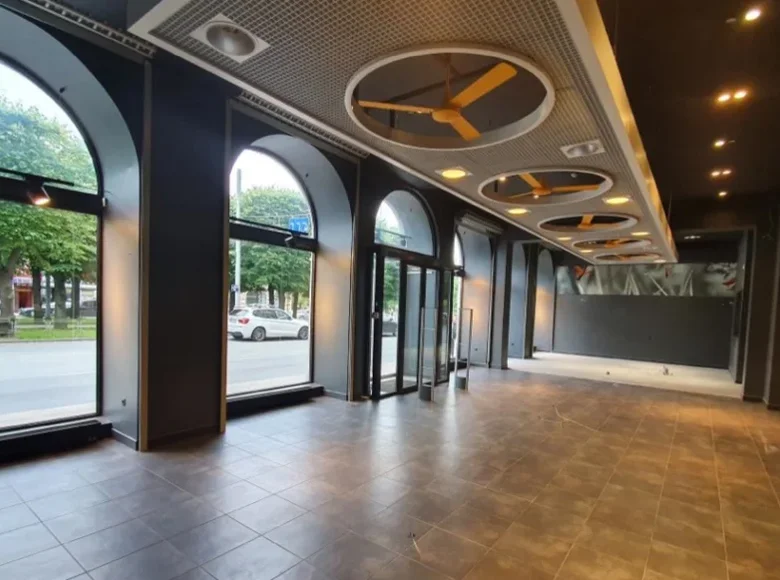 De inversiones 441 m² en Navapolack, Belarús