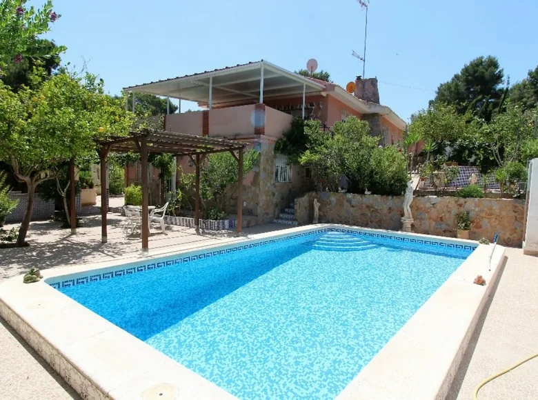 5 bedroom villa 167 m² Los Balcones, Spain