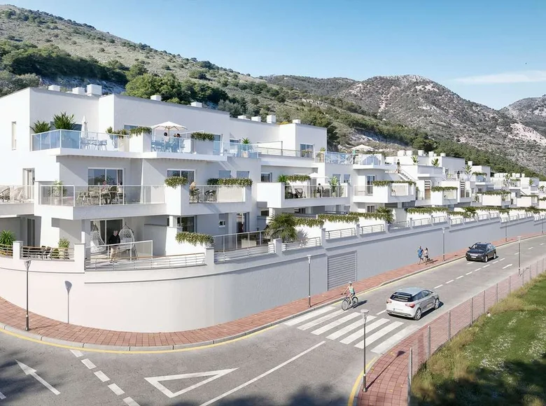 Mieszkanie 3 pokoi 113 m² Benalmadena, Hiszpania