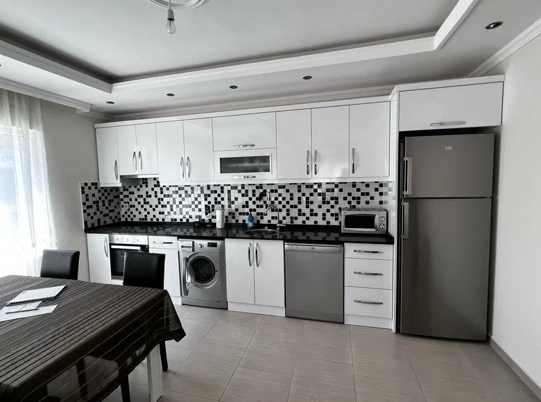 Mieszkanie 3 pokoi 95 m² Karakocali, Turcja