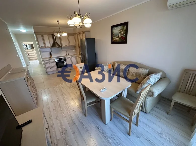 Mieszkanie 3 pokoi 101 m² Rawda, Bułgaria
