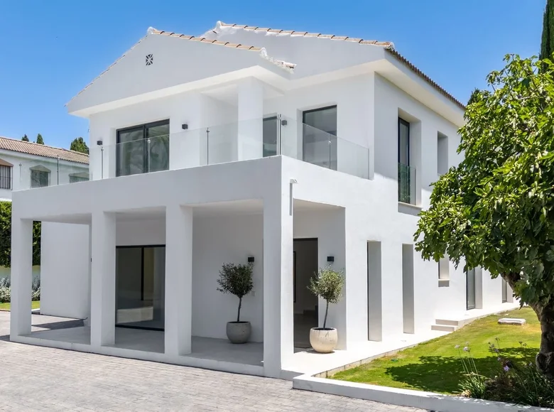 Dom 5 pokojów 268 m² Marbella, Hiszpania